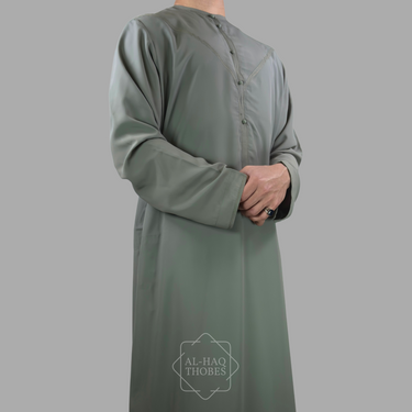ثوب زبدى إماراتي خفيف الوزن باللون الأسود الفاخر