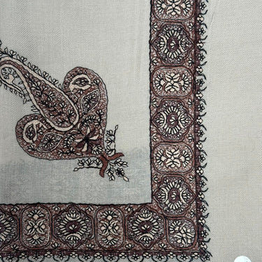 Luxury Cream Beige Embroidered Yemeni Shemagh
