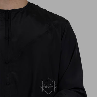ثوب زبدى إماراتي خفيف الوزن باللون الأسود الفاخر